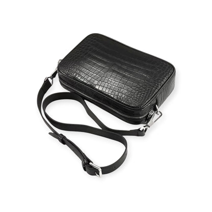 SIGNATURE CLUTCH